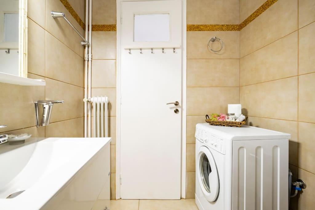 Athens Paradise Cozy 53 Sqm Apartament Near To Metro Esterno foto